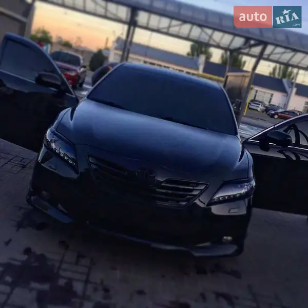 Седан Toyota Camry 2007 в 