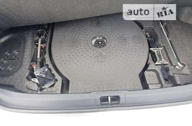 Седан Toyota Camry 2012 в 