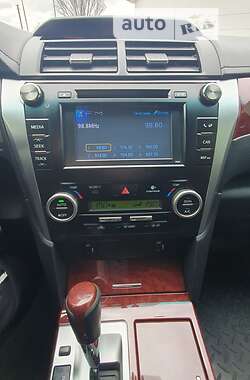 Седан Toyota Camry 2012 в 