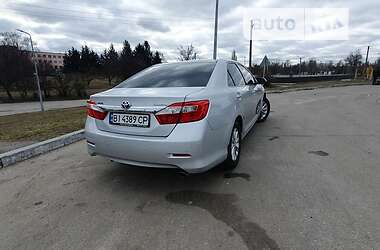 Седан Toyota Camry 2012 в 