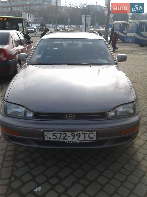 Toyota Camry 1995