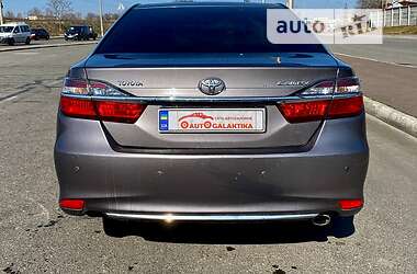 Седан Toyota Camry 2014 в 