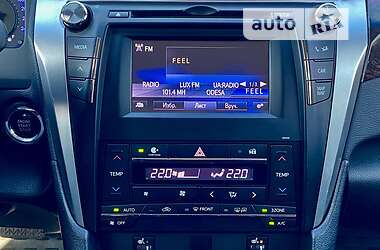 Седан Toyota Camry 2014 в 