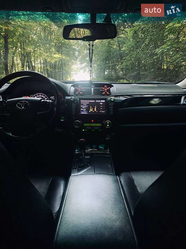 Седан Toyota Camry 2011 в Львові фото 20 Седан Toyota Camry 2011 в Львові