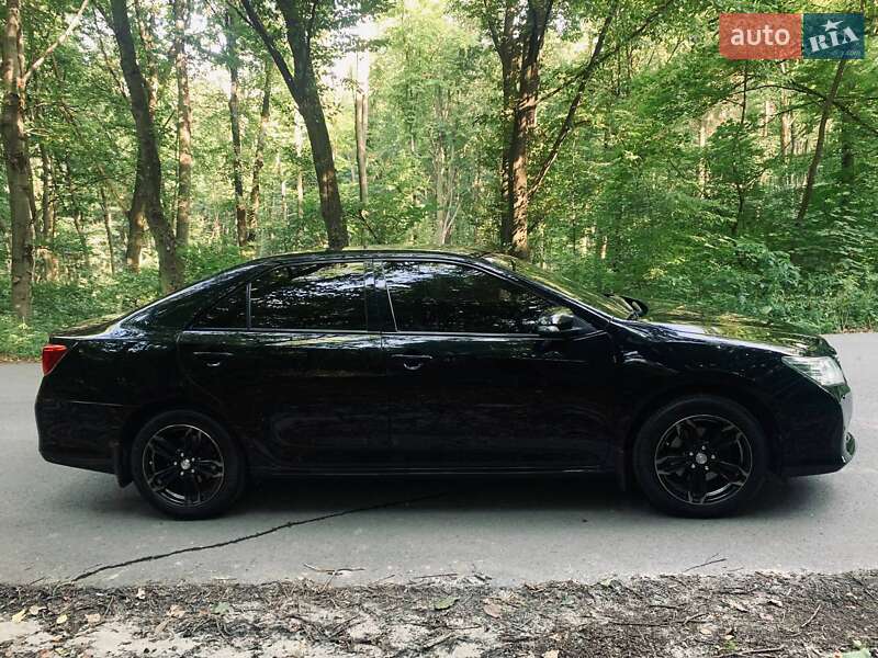 Седан Toyota Camry 2011 в Львові фото 33 Седан Toyota Camry 2011 в Львові