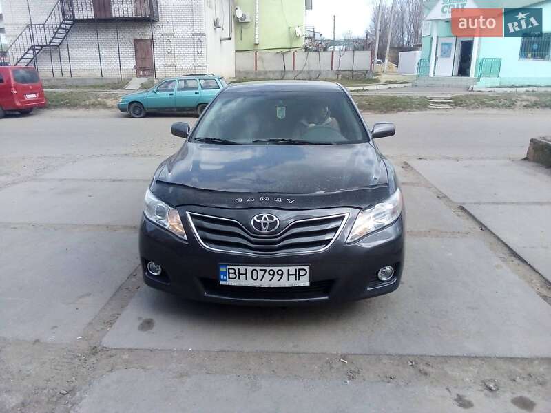 Toyota Camry 2011