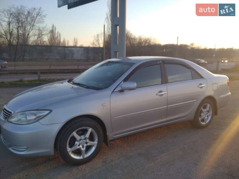 Седан Toyota Camry 2004 в Одесі