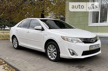 Седан Toyota Camry 2013 в Шостке