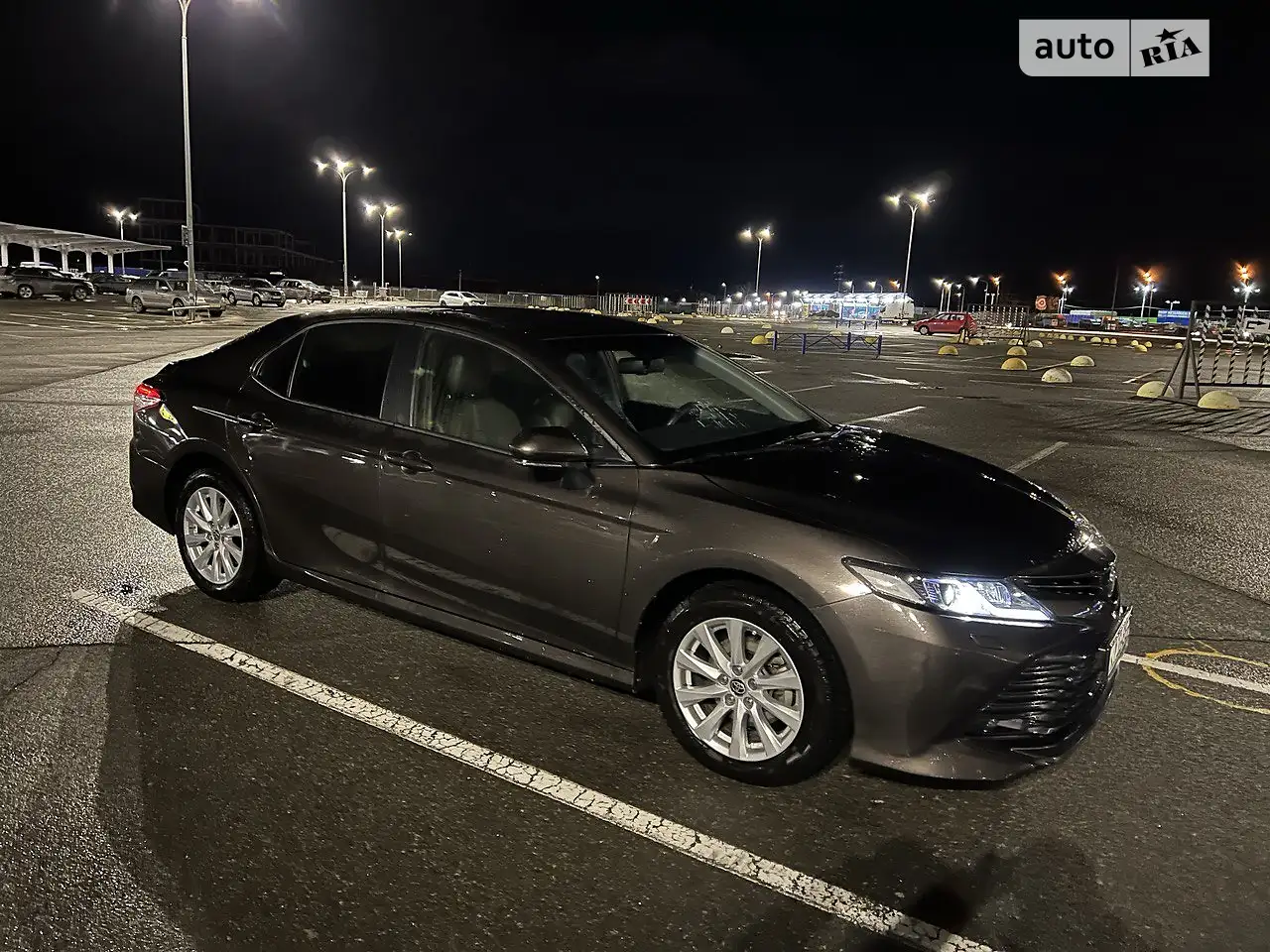2021 Toyota Camry - мініатюра 28