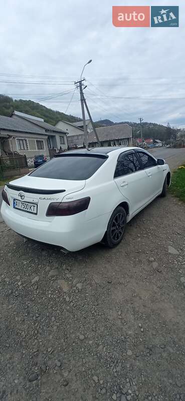 Седан Toyota Camry 2006 в Тячеві