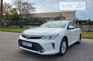 Седан Toyota Camry 2015 в Одессе