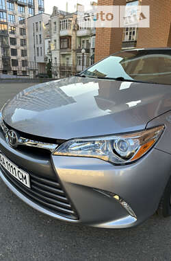 Седан Toyota Camry 2016 в 