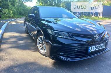 Седан Toyota Camry 2018 в 