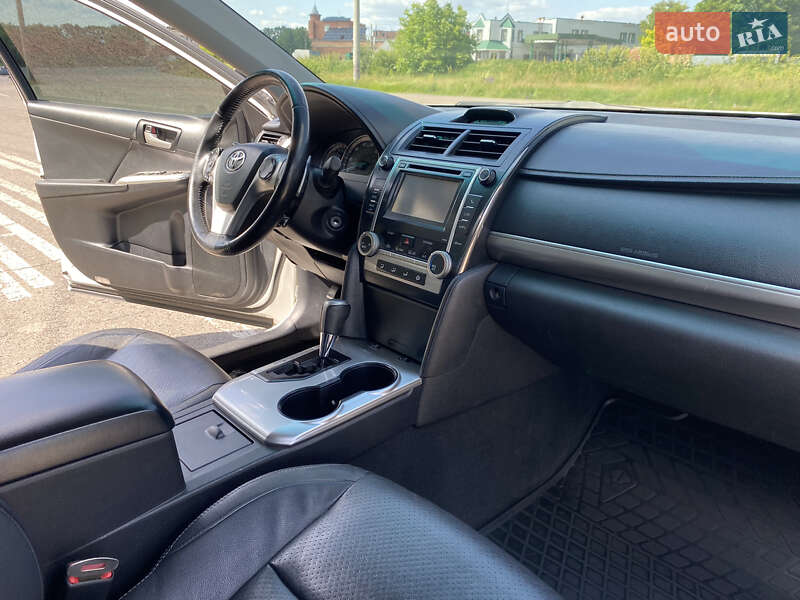 Седан Toyota Camry 2013 в Полтаві фото 9 Седан Toyota Camry 2013 в Полтаві