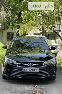 Toyota Camry 2015