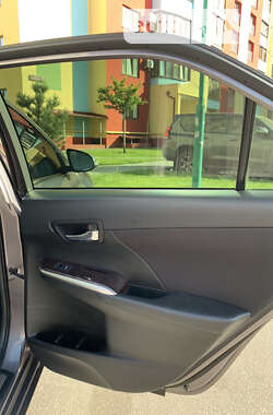 Седан Toyota Camry 2017 в 