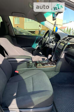 Седан Toyota Camry 2017 в 