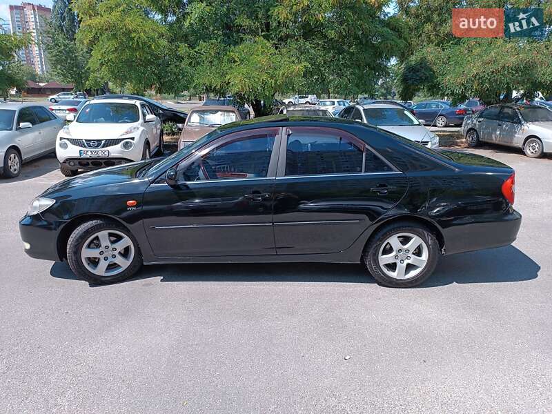 Седан Toyota Camry 2003 в Киеве