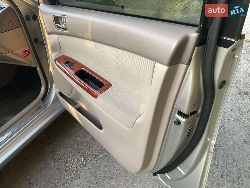 Седан Toyota Camry 2004 в Днепре фото 11 Седан Toyota Camry 2004 в Днепре