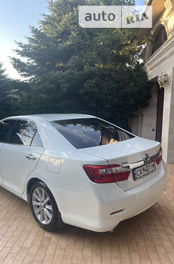 Седан Toyota Camry 2012 в 
