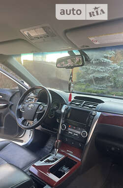 Седан Toyota Camry 2012 в 