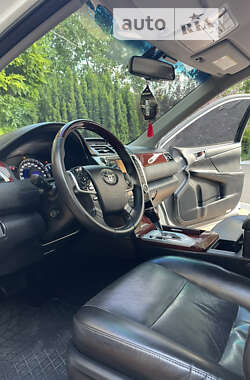 Седан Toyota Camry 2012 в 