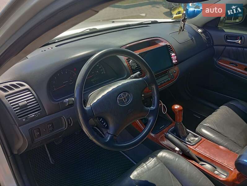 Седан Toyota Camry 2004 в Радехове фото 6 Седан Toyota Camry 2004 в Радехове