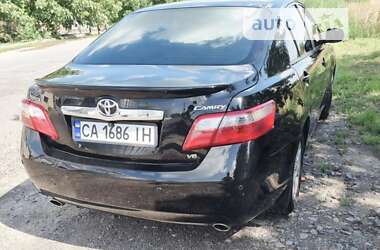 Седан Toyota Camry 2008 в Умані