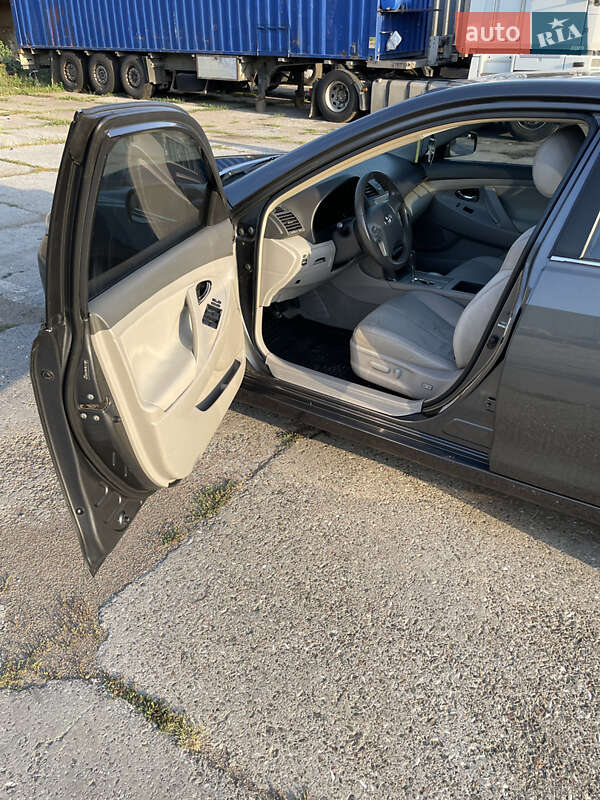 Седан Toyota Camry 2006 в Одесі