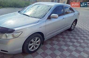 Седан Toyota Camry 2008 в Виннице