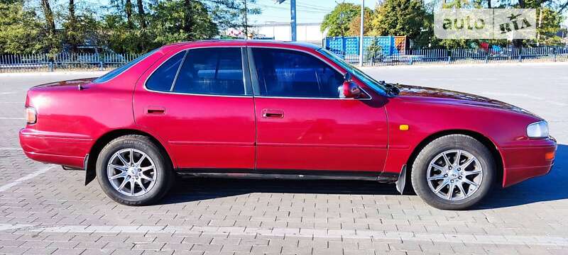 Седан Toyota Camry 1992 в Одессе