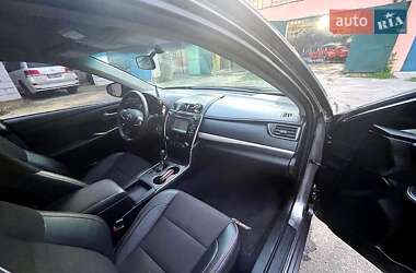 Седан Toyota Camry 2016 в Харькове