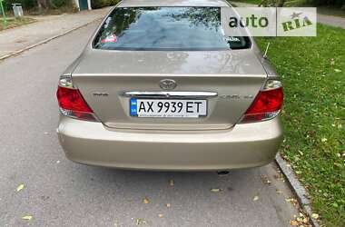 Седан Toyota Camry 2005 в Харкові