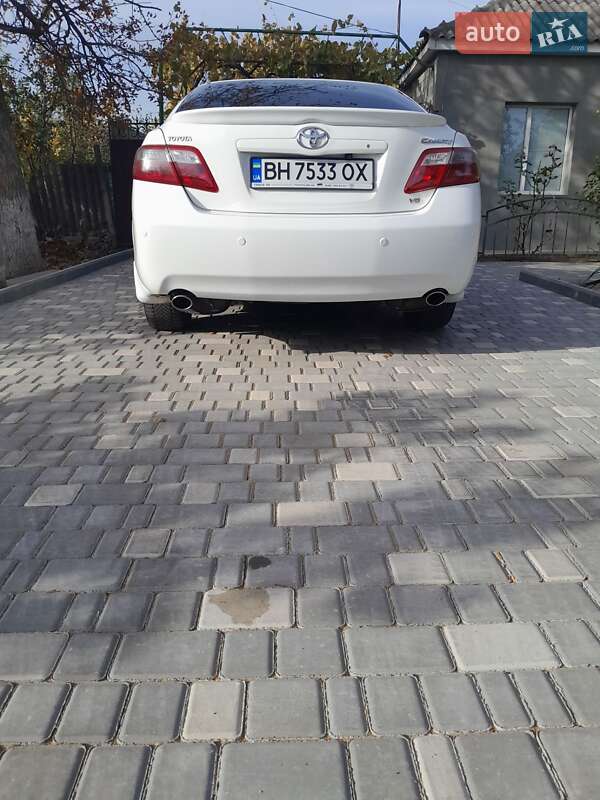 Седан Toyota Camry 2008 в Болграді