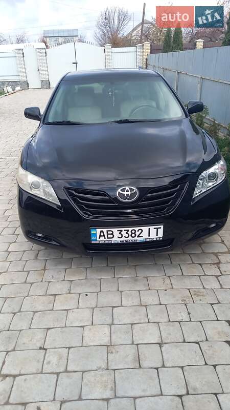 Седан Toyota Camry 2007 в Тростянці