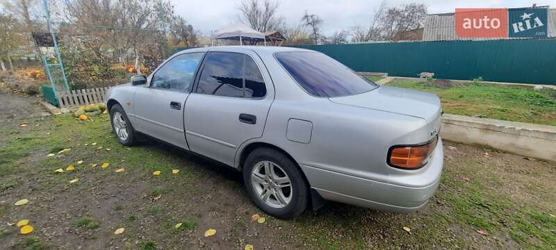 Toyota Camry 1992