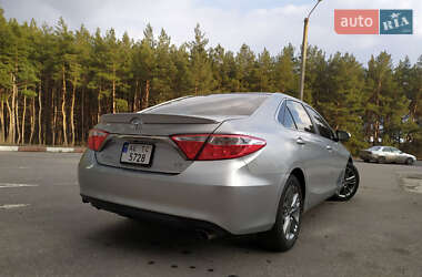 Седан Toyota Camry 2015 в Харкові