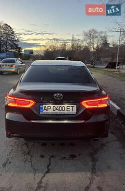 Седан Toyota Camry 2019 в Запоріжжі