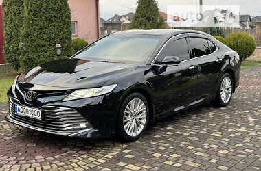 Toyota Camry 2017