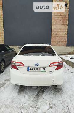 Седан Toyota Camry 2014 в Києві