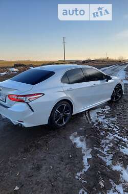 Седан Toyota Camry 2020 в Борисполе