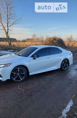 Седан Toyota Camry 2020 в Борисполе