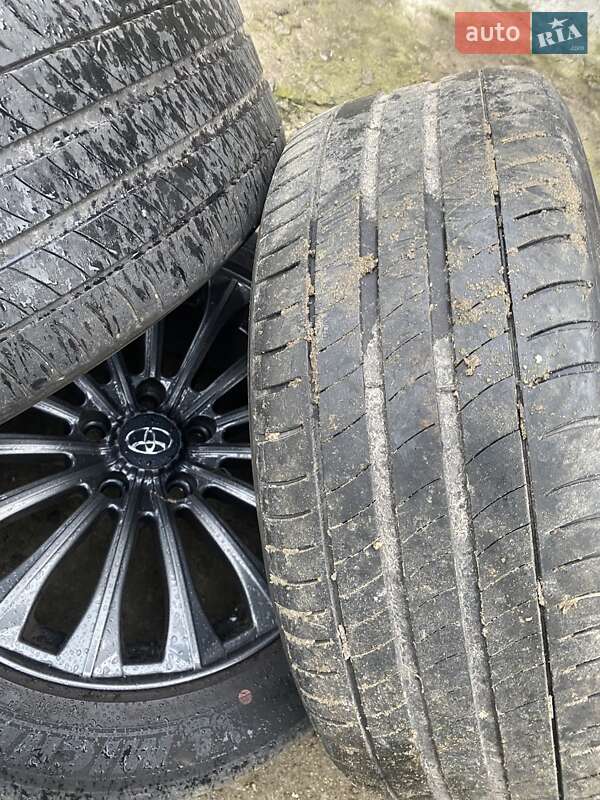 Седан Toyota Camry 2014 в Днепре