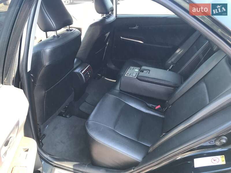 Седан Toyota Camry 2013 в Кропивницькому