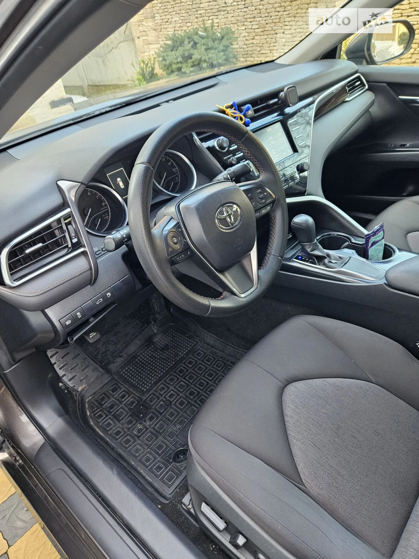 2017 Toyota Camry - мініатюра 14