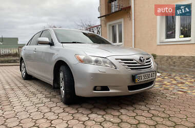 Седан Toyota Camry 2008 в Каменец-Подольском