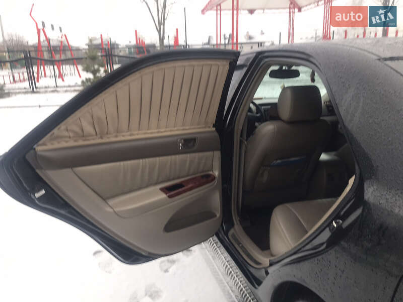 Седан Toyota Camry 2004 в Києві