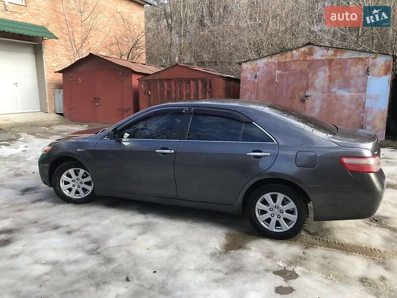 Седан Toyota Camry 2006 в Виннице