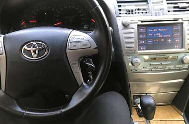 Седан Toyota Camry 2006 в Виннице