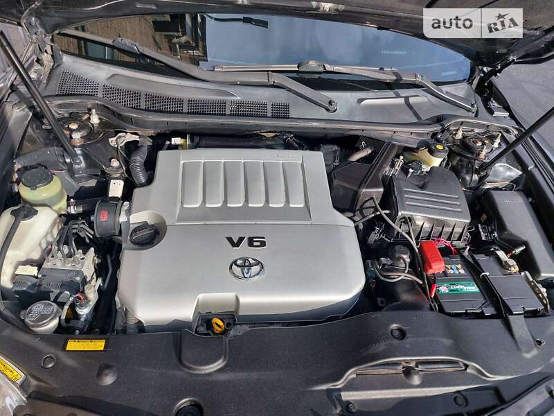 Седан Toyota Camry 2008 в Києві